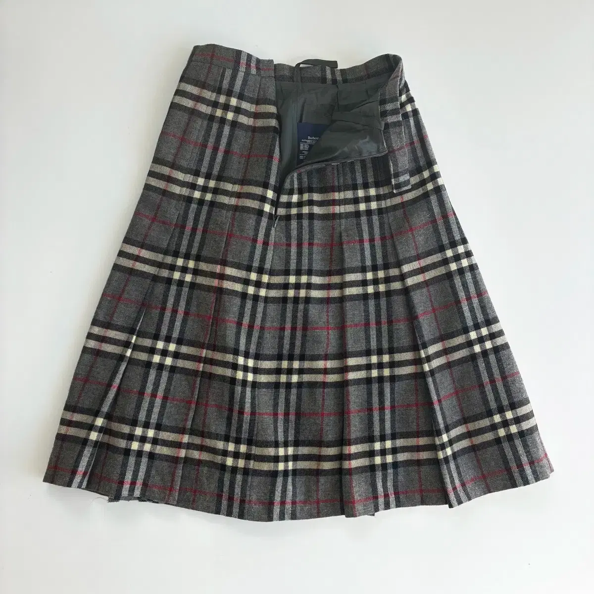 Burberry バーバリーノバチェックウールフレアスカート